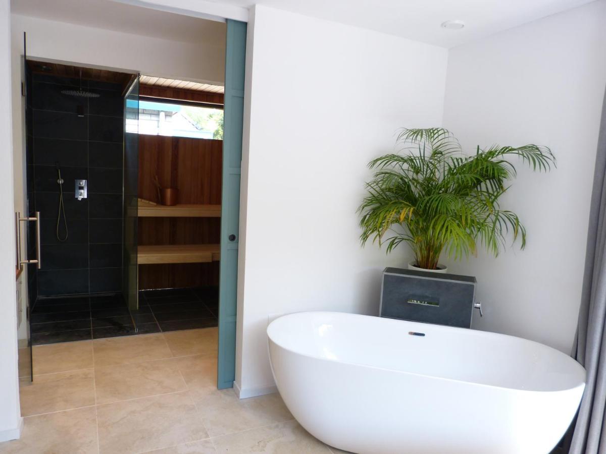 Huize Triangel - Wellness Studio Met Sauna Noordwolde  エクステリア 写真